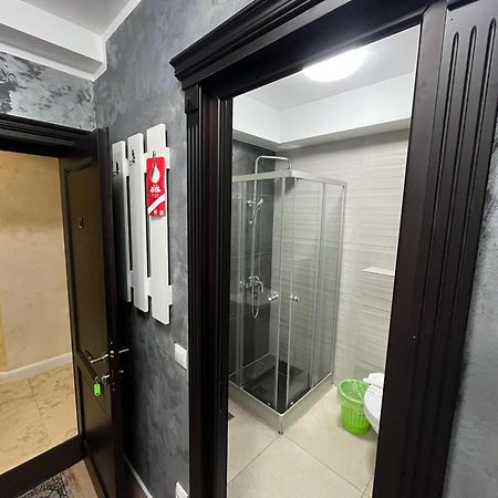 Grey Boutique Hotel Palas Iasi Exterior photo
