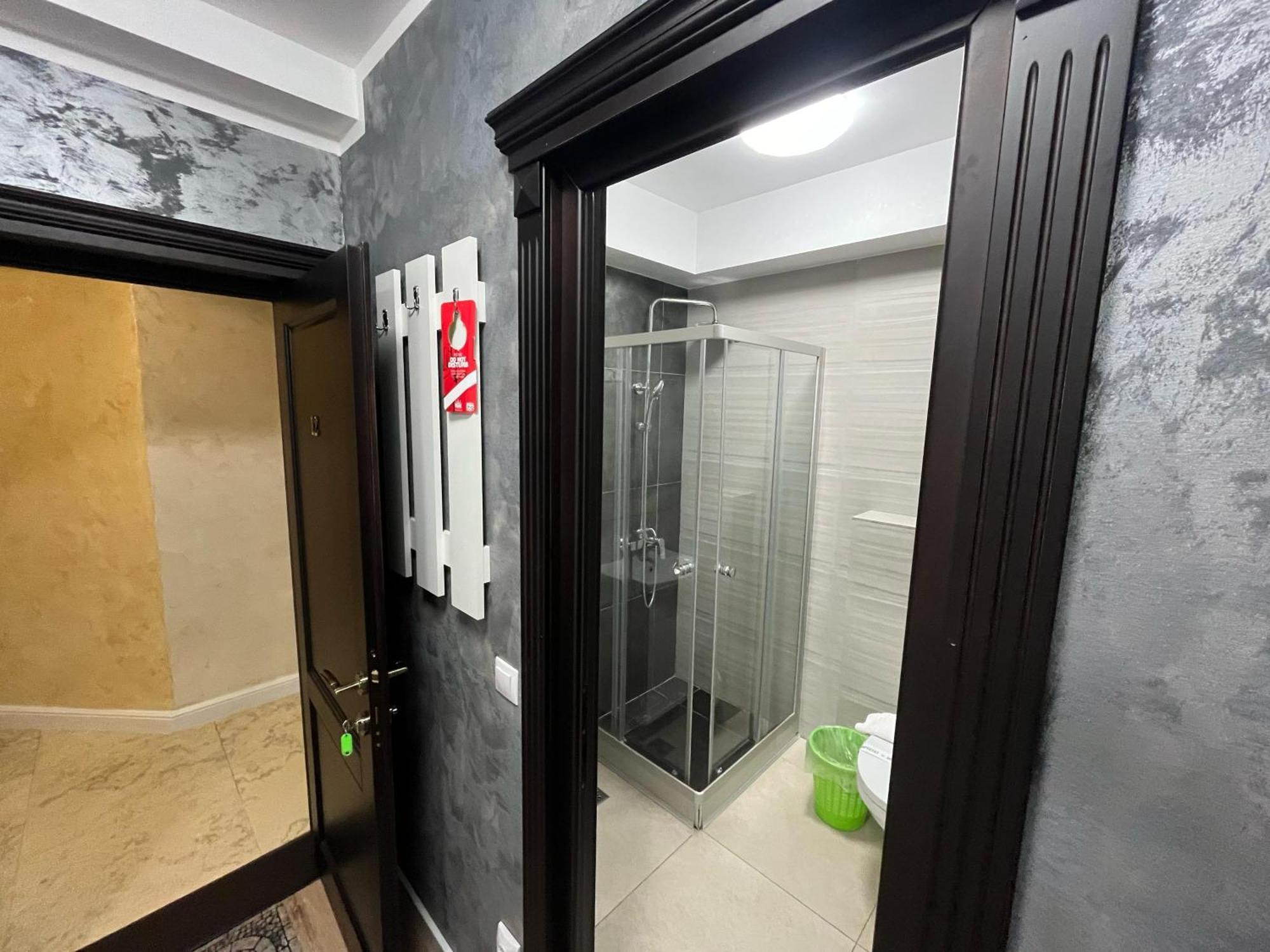 Grey Boutique Hotel Palas Iasi Exterior photo