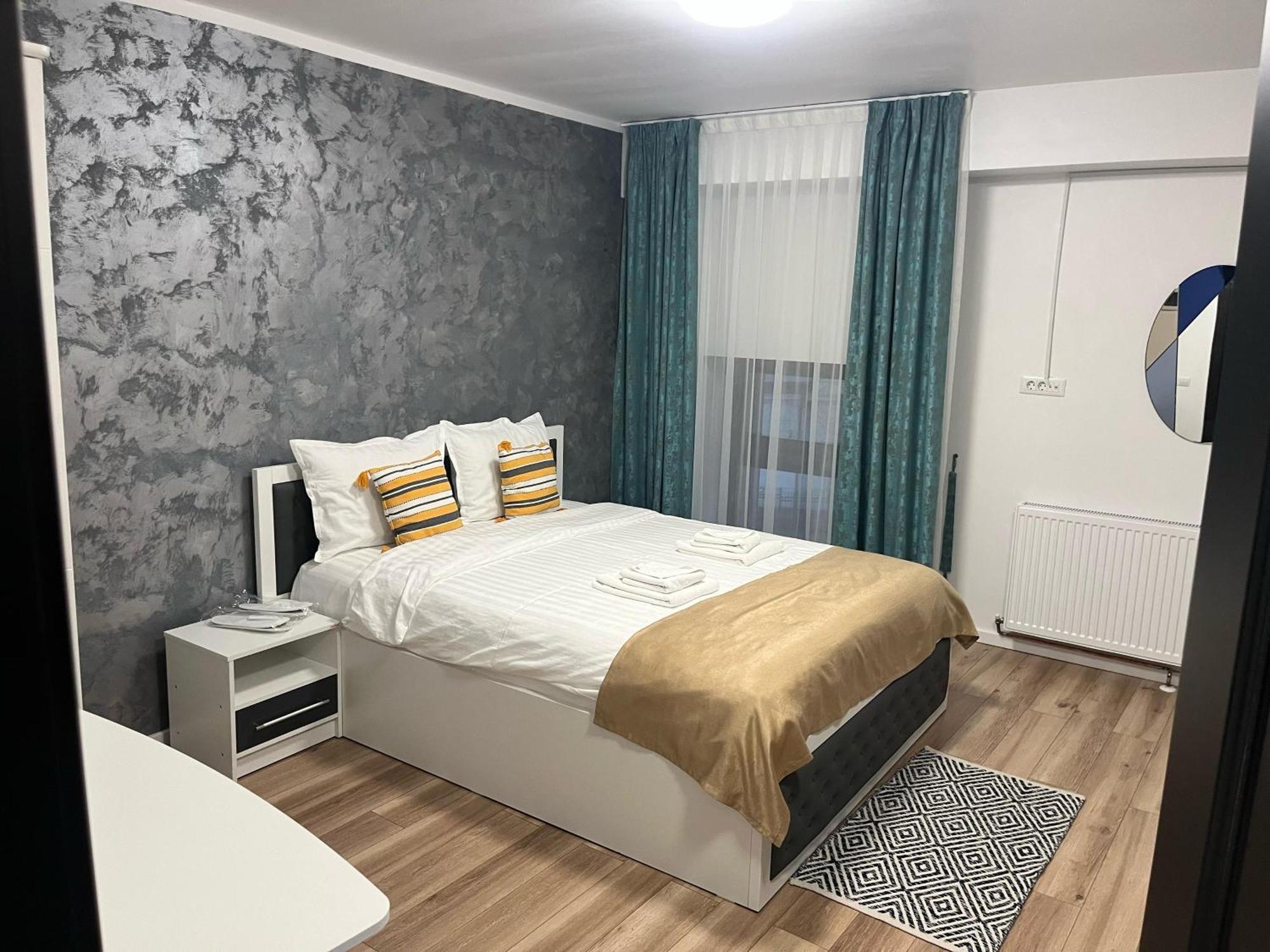 Grey Boutique Hotel Palas Iasi Exterior photo