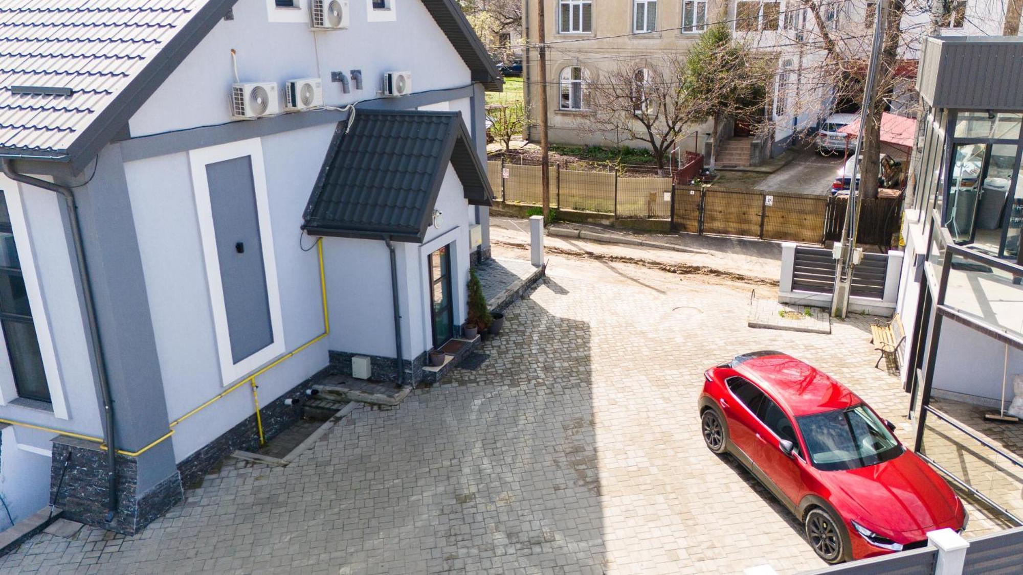 Grey Boutique Hotel Palas Iasi Exterior photo